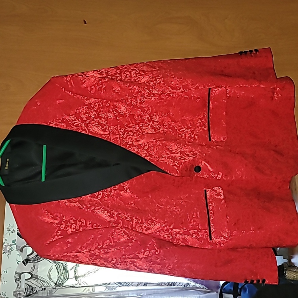 Suitcoat/ Blazer